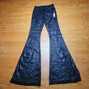 Blank NYC Women's Vegan/Faux Leather Bell Bottom Pants Black Size 24